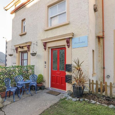 Llys Madoc, First Floor Flat Apartamento Penmaen-mawr Exterior foto